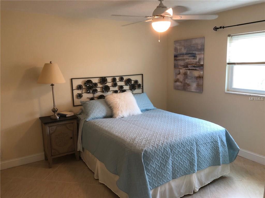 1226 79TH STREET S, ST PETERSBURG, Florida 33707, 4 Bedrooms Bedrooms, 7 Rooms Rooms,2 BathroomsBathrooms,Residential,For sale,79TH,U7836685