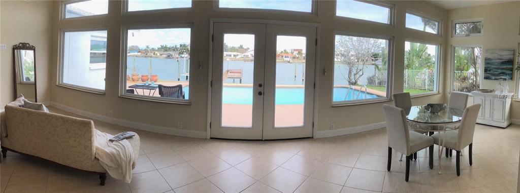 1226 79TH STREET S, ST PETERSBURG, Florida 33707, 4 Bedrooms Bedrooms, 7 Rooms Rooms,2 BathroomsBathrooms,Residential,For sale,79TH,U7836685