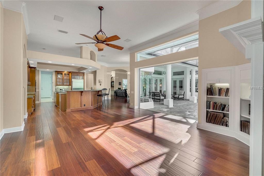 3252 LAKEVIEW OAKS DRIVE, LONGWOOD, Florida 32779, 4 Bedrooms Bedrooms, 10 Rooms Rooms,3 BathroomsBathrooms,Residential,For sale,LAKEVIEW OAKS,O5549167