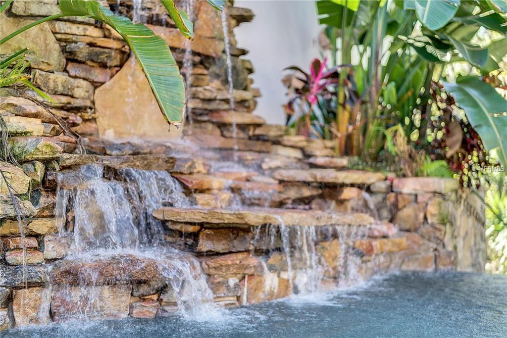 3252 LAKEVIEW OAKS DRIVE, LONGWOOD, Florida 32779, 4 Bedrooms Bedrooms, 10 Rooms Rooms,3 BathroomsBathrooms,Residential,For sale,LAKEVIEW OAKS,O5549167