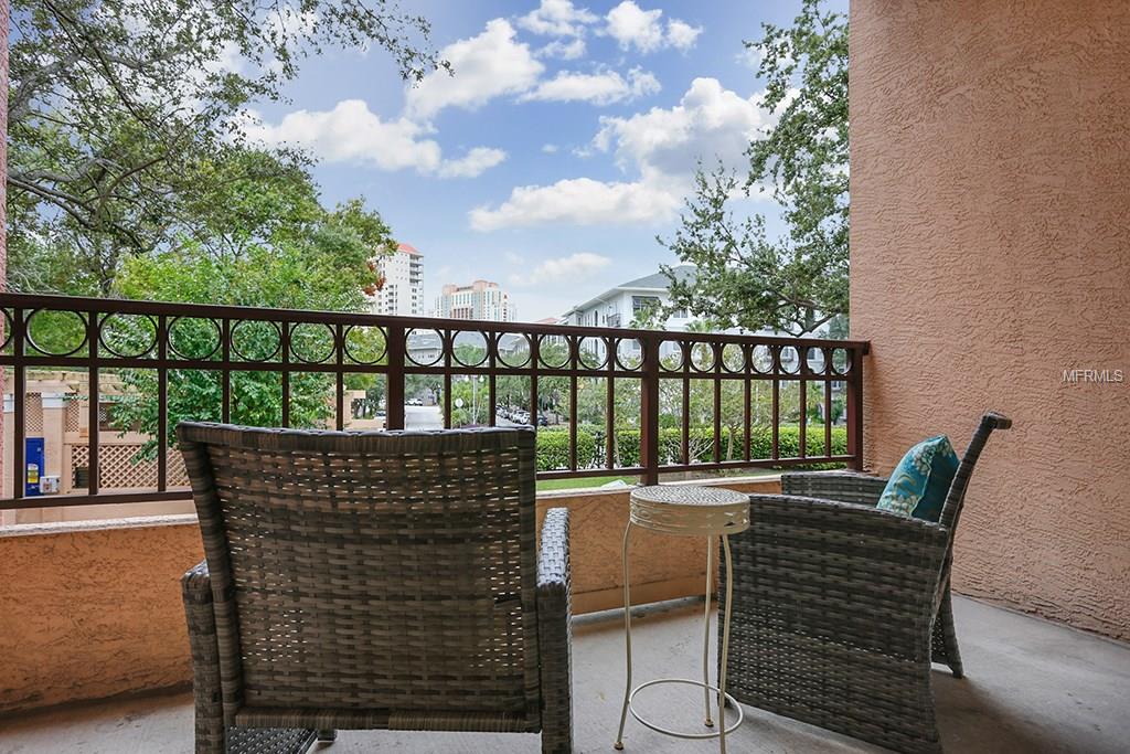 703 MAINSAIL DRIVE, TAMPA, Florida 33602, 1 Bedroom Bedrooms, 6 Rooms Rooms,1 BathroomBathrooms,Residential,For sale,MAINSAIL,T2921419