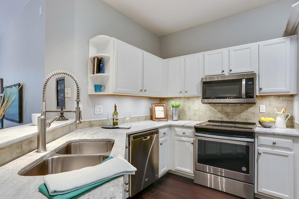 703 MAINSAIL DRIVE, TAMPA, Florida 33602, 1 Bedroom Bedrooms, 6 Rooms Rooms,1 BathroomBathrooms,Residential,For sale,MAINSAIL,T2921419