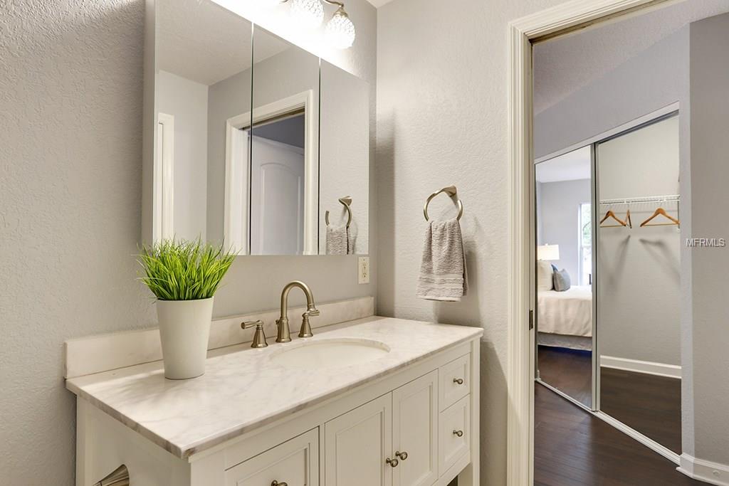 703 MAINSAIL DRIVE, TAMPA, Florida 33602, 1 Bedroom Bedrooms, 6 Rooms Rooms,1 BathroomBathrooms,Residential,For sale,MAINSAIL,T2921419