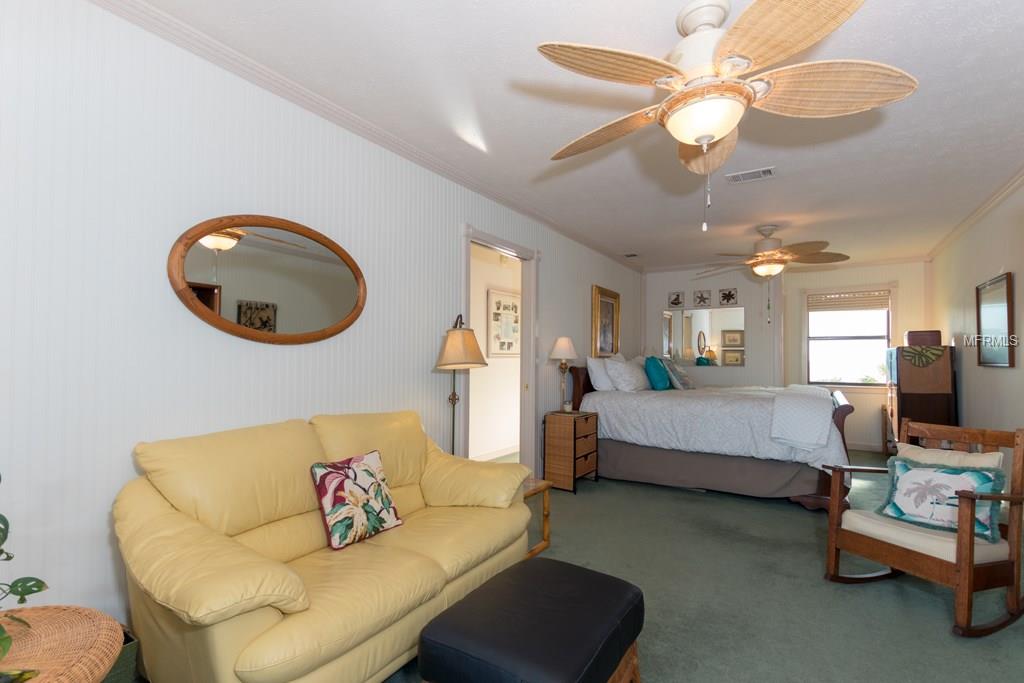 903 BAHIA DEL SOL DRIVE, RUSKIN, Florida 33570, 1 Bedroom Bedrooms, 3 Rooms Rooms,2 BathroomsBathrooms,Residential,For sale,BAHIA DEL SOL,T2923535