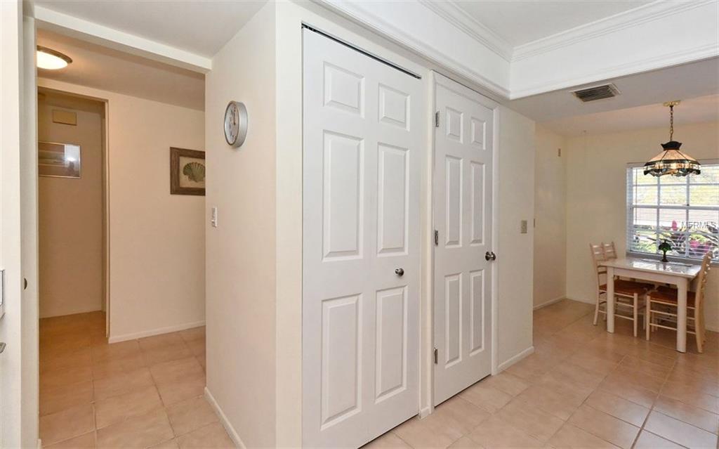 609 ESTUARY DRIVE, BRADENTON, Florida 34209, 2 Bedrooms Bedrooms, 6 Rooms Rooms,2 BathroomsBathrooms,Residential,For sale,ESTUARY,A4208790