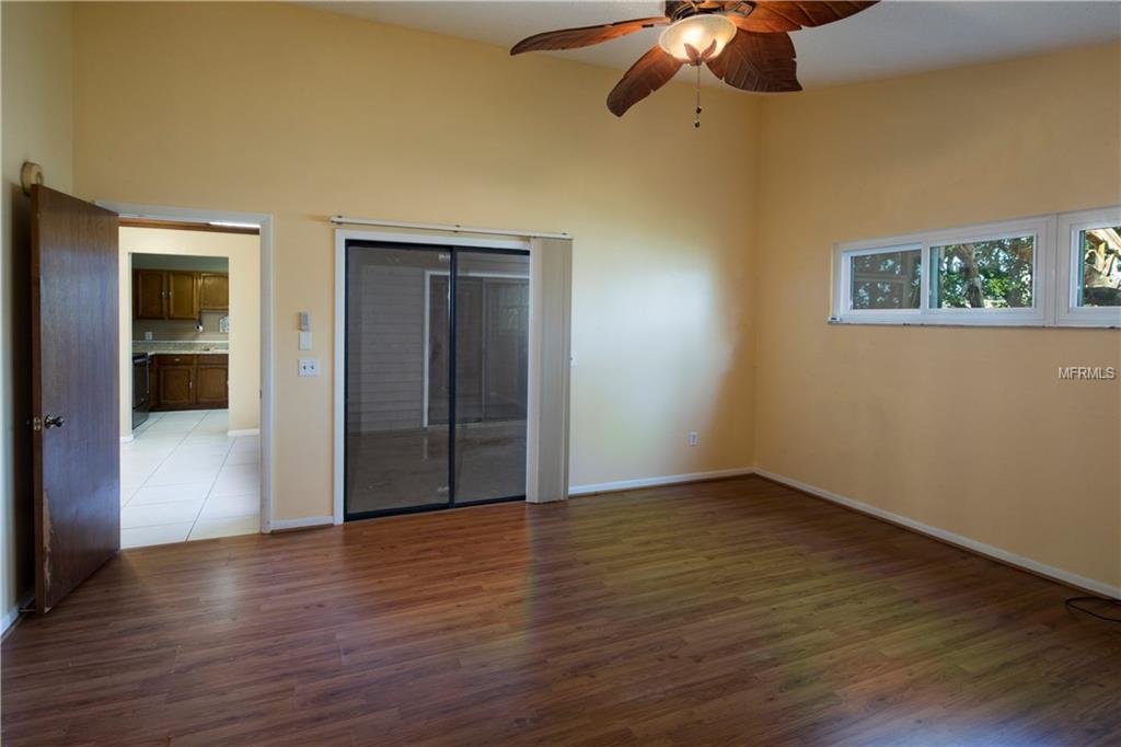 954 WILLOWOOD LANE, DUNEDIN, Florida 34698, 3 Bedrooms Bedrooms, 4 Rooms Rooms,2 BathroomsBathrooms,Residential,For sale,WILLOWOOD,U7847578