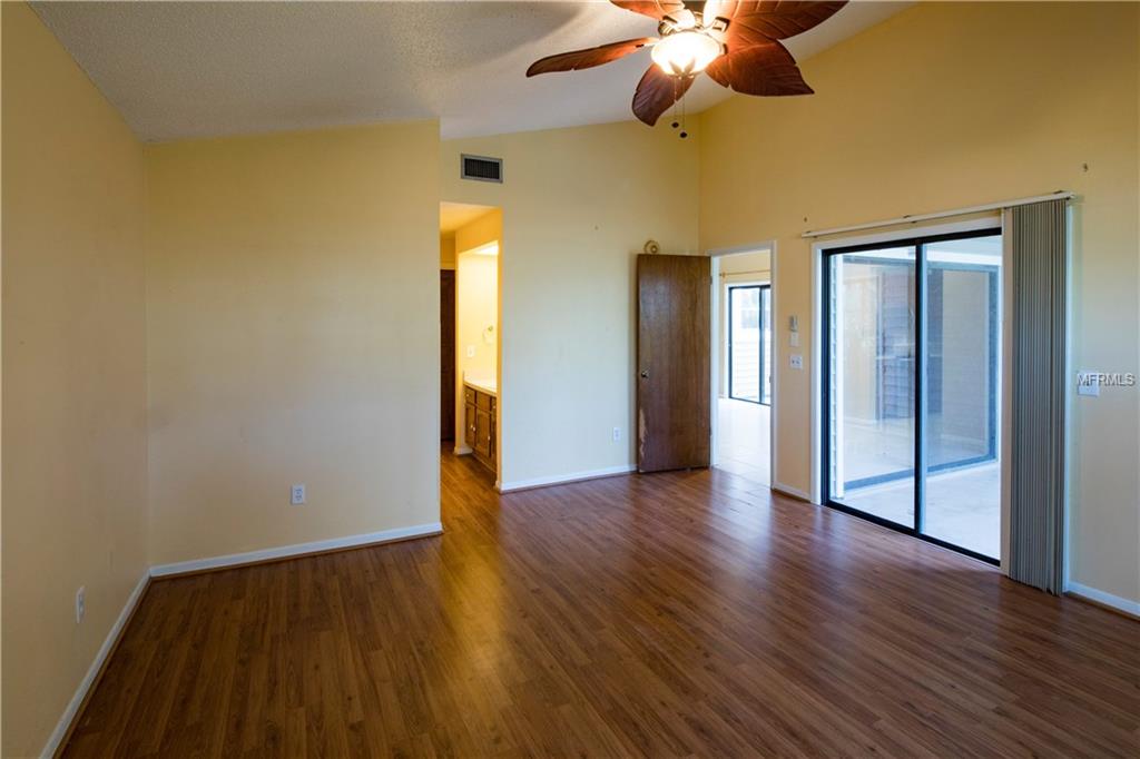 954 WILLOWOOD LANE, DUNEDIN, Florida 34698, 3 Bedrooms Bedrooms, 4 Rooms Rooms,2 BathroomsBathrooms,Residential,For sale,WILLOWOOD,U7847578