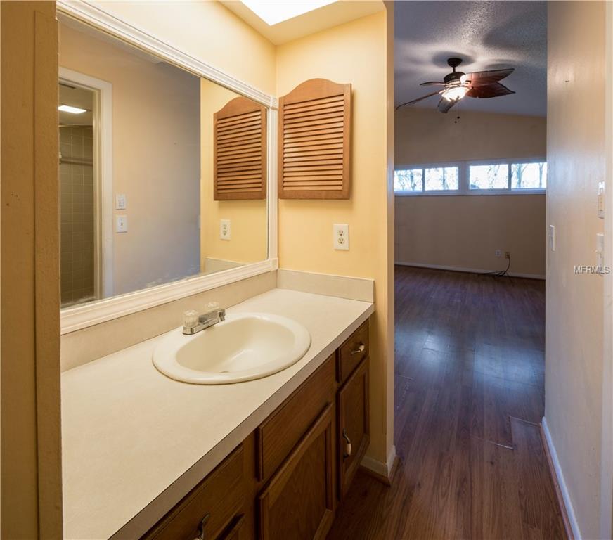 954 WILLOWOOD LANE, DUNEDIN, Florida 34698, 3 Bedrooms Bedrooms, 4 Rooms Rooms,2 BathroomsBathrooms,Residential,For sale,WILLOWOOD,U7847578