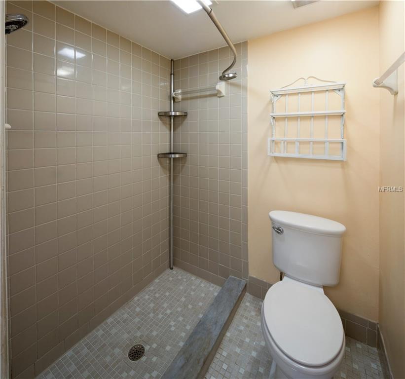 954 WILLOWOOD LANE, DUNEDIN, Florida 34698, 3 Bedrooms Bedrooms, 4 Rooms Rooms,2 BathroomsBathrooms,Residential,For sale,WILLOWOOD,U7847578