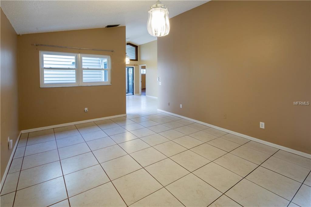 954 WILLOWOOD LANE, DUNEDIN, Florida 34698, 3 Bedrooms Bedrooms, 4 Rooms Rooms,2 BathroomsBathrooms,Residential,For sale,WILLOWOOD,U7847578