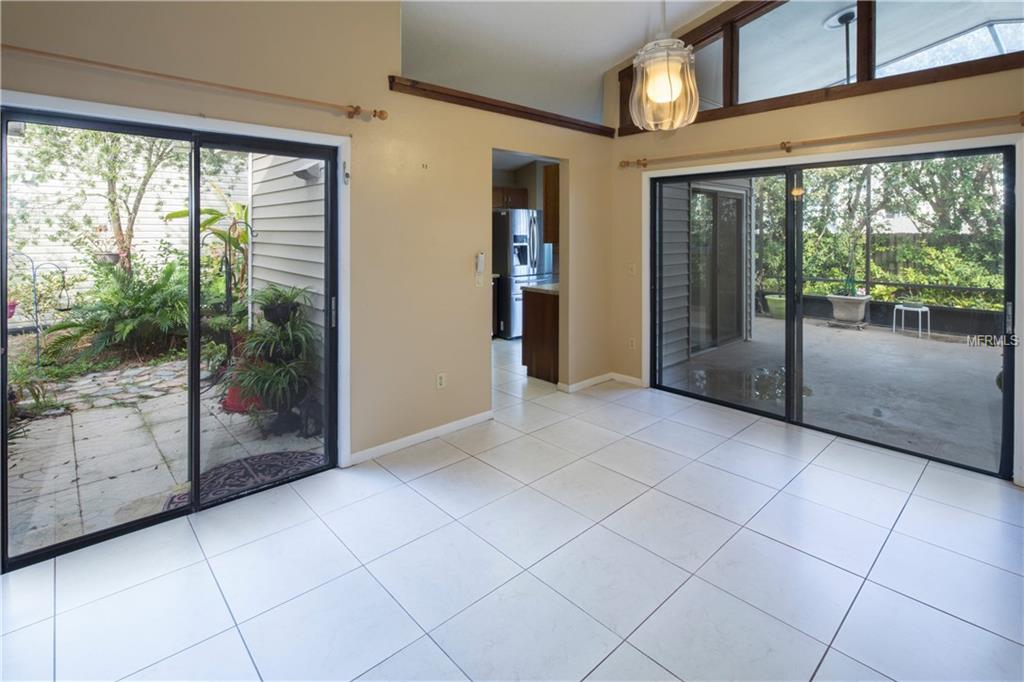 954 WILLOWOOD LANE, DUNEDIN, Florida 34698, 3 Bedrooms Bedrooms, 4 Rooms Rooms,2 BathroomsBathrooms,Residential,For sale,WILLOWOOD,U7847578