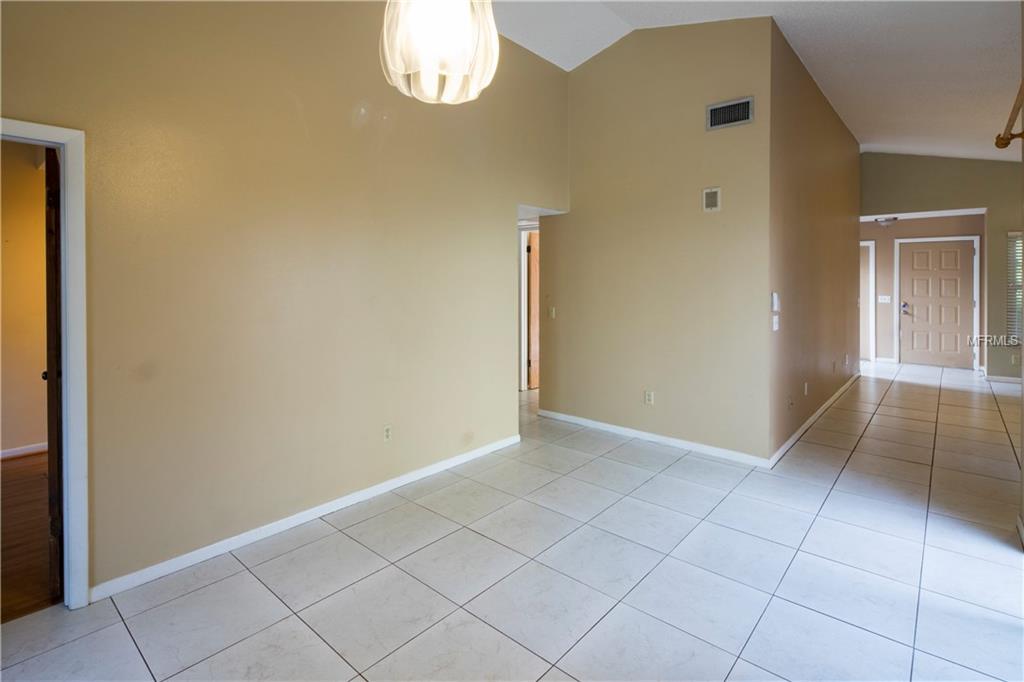 954 WILLOWOOD LANE, DUNEDIN, Florida 34698, 3 Bedrooms Bedrooms, 4 Rooms Rooms,2 BathroomsBathrooms,Residential,For sale,WILLOWOOD,U7847578