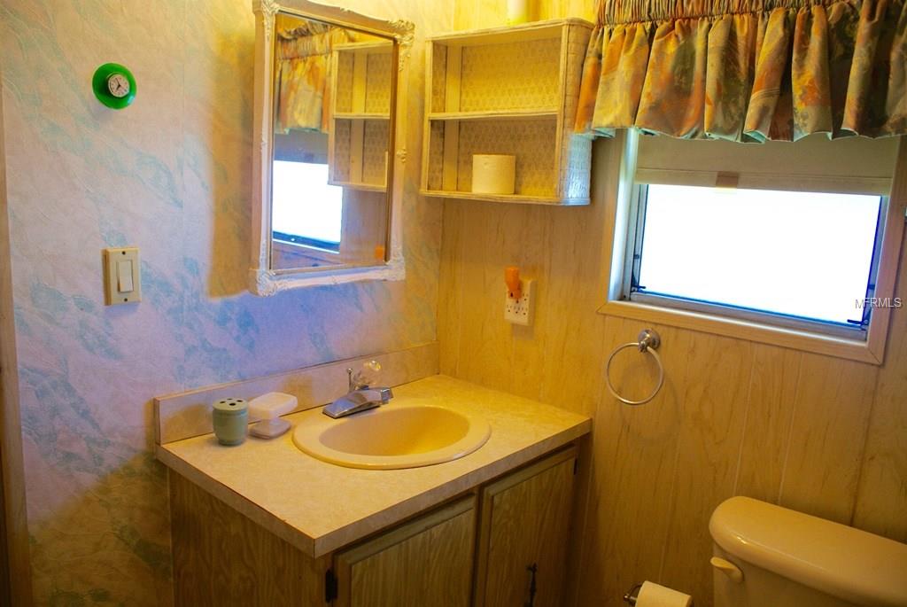 12100 SEMINOLE BOULEVARD, SEMINOLE, Florida 33778, 2 Bedrooms Bedrooms, 6 Rooms Rooms,2 BathroomsBathrooms,Residential,For sale,SEMINOLE,U7815030