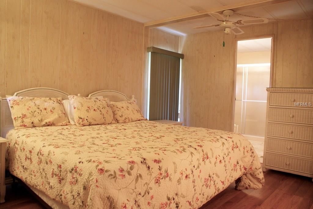 12100 SEMINOLE BOULEVARD, SEMINOLE, Florida 33778, 2 Bedrooms Bedrooms, 6 Rooms Rooms,2 BathroomsBathrooms,Residential,For sale,SEMINOLE,U7815030