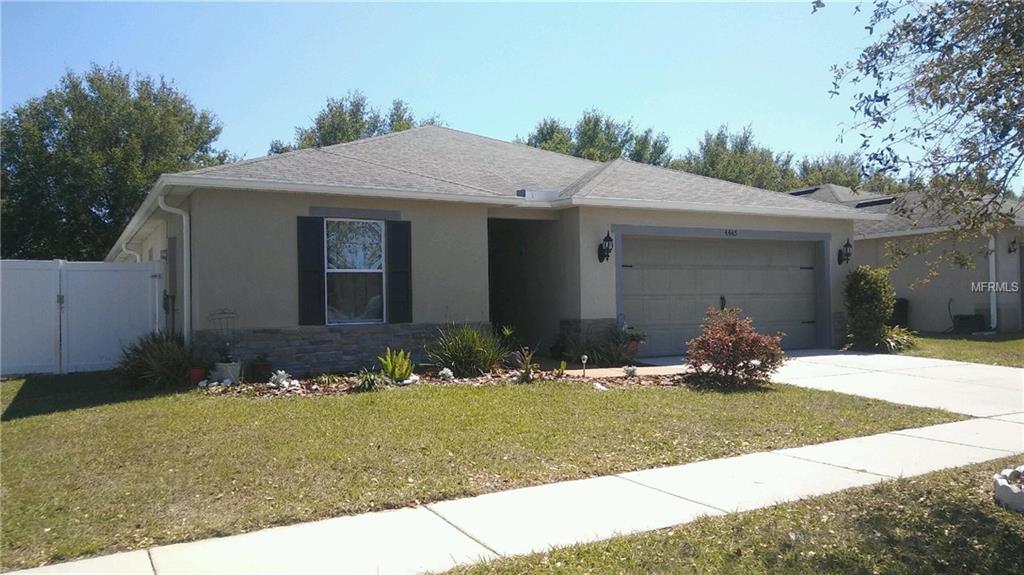 4445 FIELDVIEW CIRCLE, WESLEY CHAPEL, Florida 33545, 4 Bedrooms Bedrooms, 7 Rooms Rooms,2 BathroomsBathrooms,Residential,For sale,FIELDVIEW,T2915789