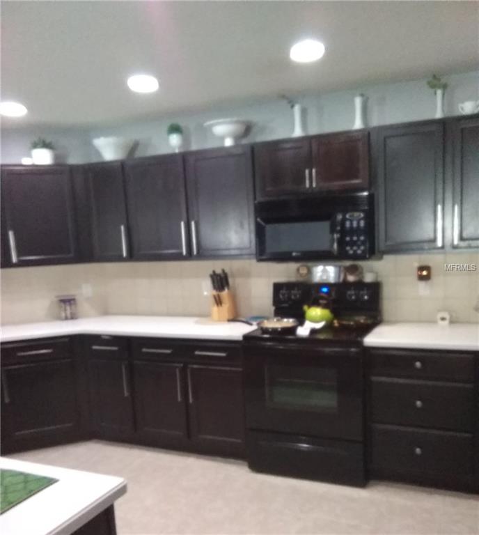 4445 FIELDVIEW CIRCLE, WESLEY CHAPEL, Florida 33545, 4 Bedrooms Bedrooms, 7 Rooms Rooms,2 BathroomsBathrooms,Residential,For sale,FIELDVIEW,T2915789