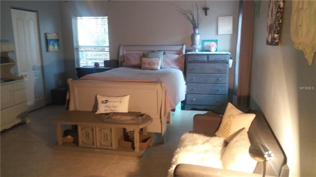 4445 FIELDVIEW CIRCLE, WESLEY CHAPEL, Florida 33545, 4 Bedrooms Bedrooms, 7 Rooms Rooms,2 BathroomsBathrooms,Residential,For sale,FIELDVIEW,T2915789