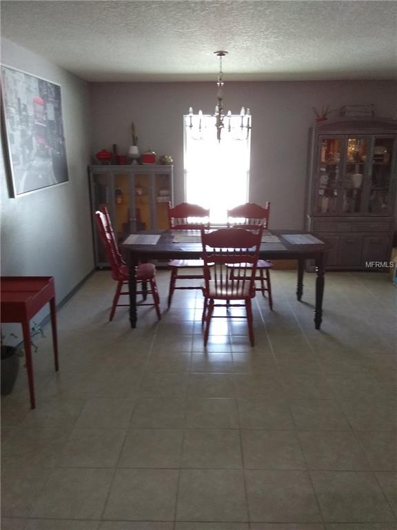 4445 FIELDVIEW CIRCLE, WESLEY CHAPEL, Florida 33545, 4 Bedrooms Bedrooms, 7 Rooms Rooms,2 BathroomsBathrooms,Residential,For sale,FIELDVIEW,T2915789