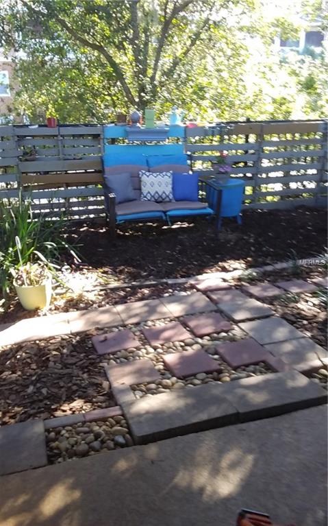 4445 FIELDVIEW CIRCLE, WESLEY CHAPEL, Florida 33545, 4 Bedrooms Bedrooms, 7 Rooms Rooms,2 BathroomsBathrooms,Residential,For sale,FIELDVIEW,T2915789