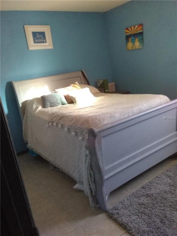 4445 FIELDVIEW CIRCLE, WESLEY CHAPEL, Florida 33545, 4 Bedrooms Bedrooms, 7 Rooms Rooms,2 BathroomsBathrooms,Residential,For sale,FIELDVIEW,T2915789