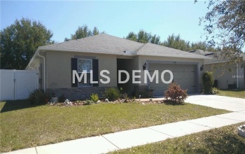 4445 FIELDVIEW CIRCLE, WESLEY CHAPEL, Florida 33545, 4 Bedrooms Bedrooms, 7 Rooms Rooms,2 BathroomsBathrooms,Residential,For sale,FIELDVIEW,T2915789