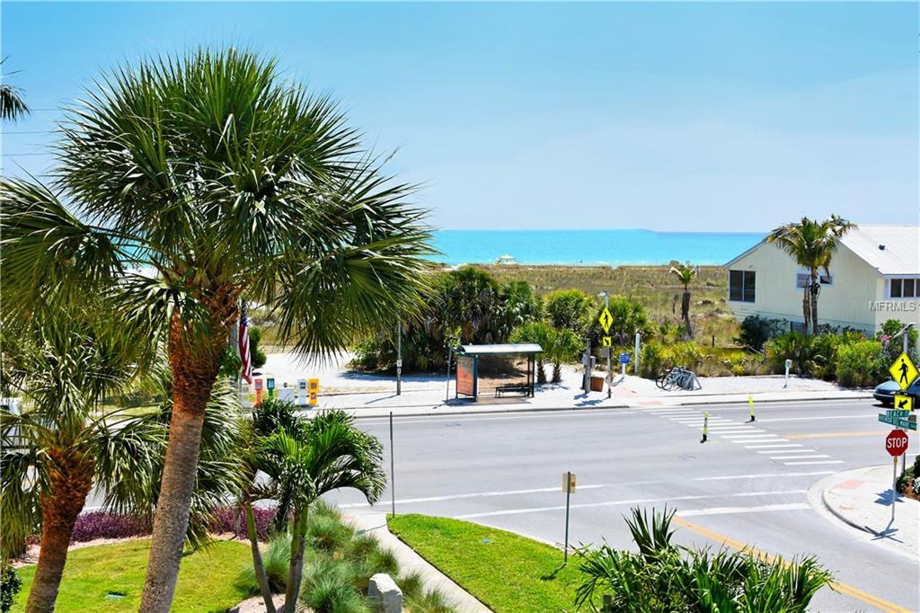 711 BEACH ROAD, SARASOTA, Florida 34242, 2 Bedrooms Bedrooms, 4 Rooms Rooms,2 BathroomsBathrooms,Residential,For sale,BEACH,A4205847