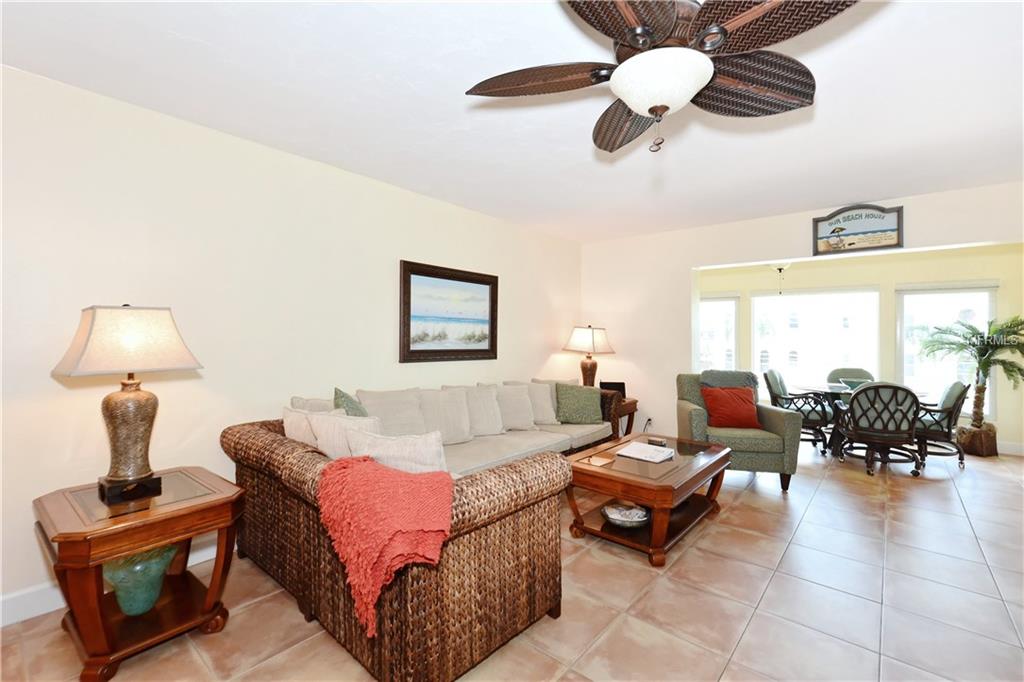 711 BEACH ROAD, SARASOTA, Florida 34242, 2 Bedrooms Bedrooms, 4 Rooms Rooms,2 BathroomsBathrooms,Residential,For sale,BEACH,A4205847