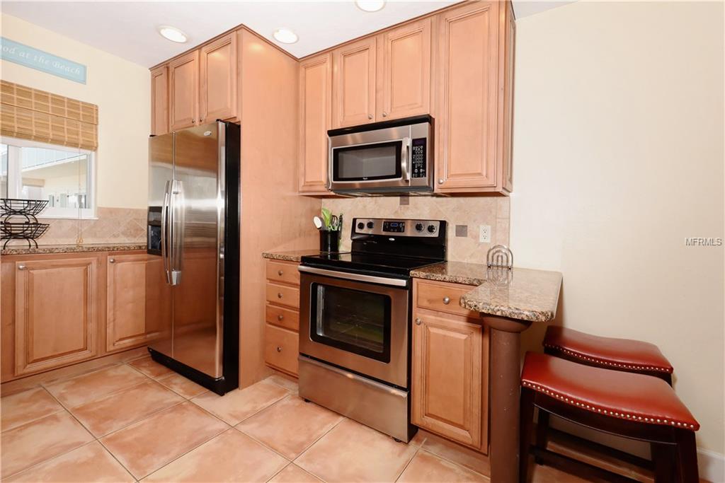 711 BEACH ROAD, SARASOTA, Florida 34242, 2 Bedrooms Bedrooms, 4 Rooms Rooms,2 BathroomsBathrooms,Residential,For sale,BEACH,A4205847