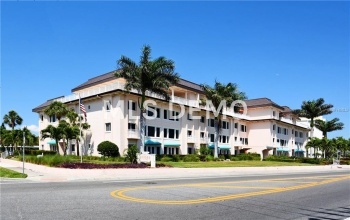 711 BEACH ROAD, SARASOTA, Florida 34242, 2 Bedrooms Bedrooms, 4 Rooms Rooms,2 BathroomsBathrooms,Residential,For sale,BEACH,A4205847