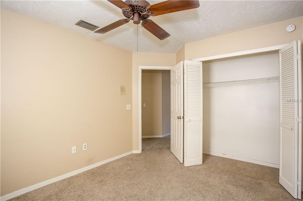 610 S DEERWOOD AVENUE, ORLANDO, Florida 32825, 4 Bedrooms Bedrooms, 8 Rooms Rooms,2 BathroomsBathrooms,Residential,For sale,DEERWOOD,S4855951