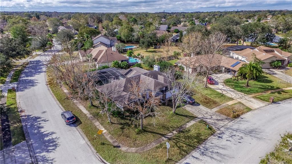 610 S DEERWOOD AVENUE, ORLANDO, Florida 32825, 4 Bedrooms Bedrooms, 8 Rooms Rooms,2 BathroomsBathrooms,Residential,For sale,DEERWOOD,S4855951