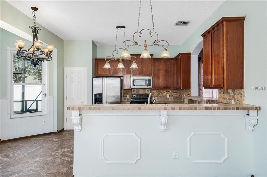 4385 KNOLLCREST COURT, SPRING HILL, Florida 34609, 4 Bedrooms Bedrooms, 7 Rooms Rooms,3 BathroomsBathrooms,Residential,For sale,KNOLLCREST,W7637136