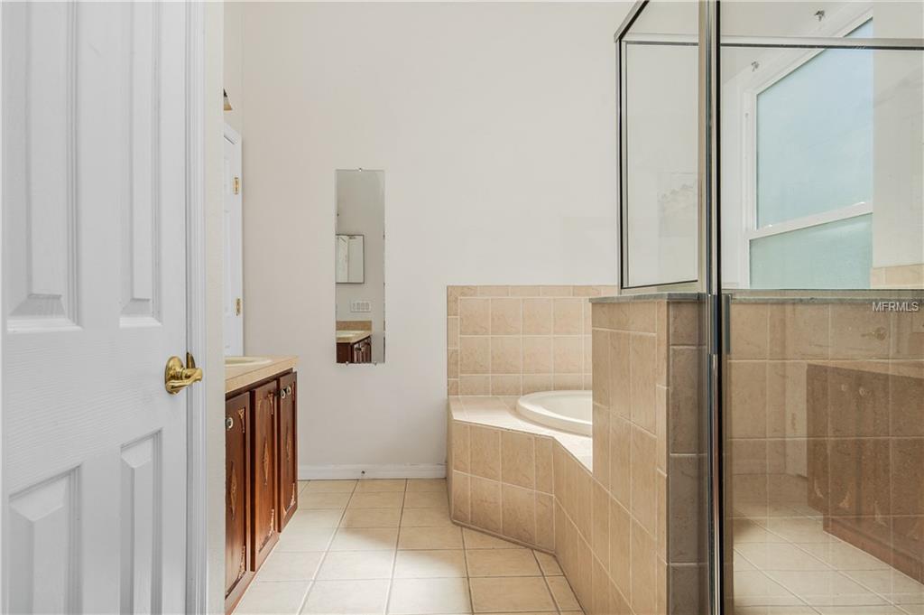 4385 KNOLLCREST COURT, SPRING HILL, Florida 34609, 4 Bedrooms Bedrooms, 7 Rooms Rooms,3 BathroomsBathrooms,Residential,For sale,KNOLLCREST,W7637136