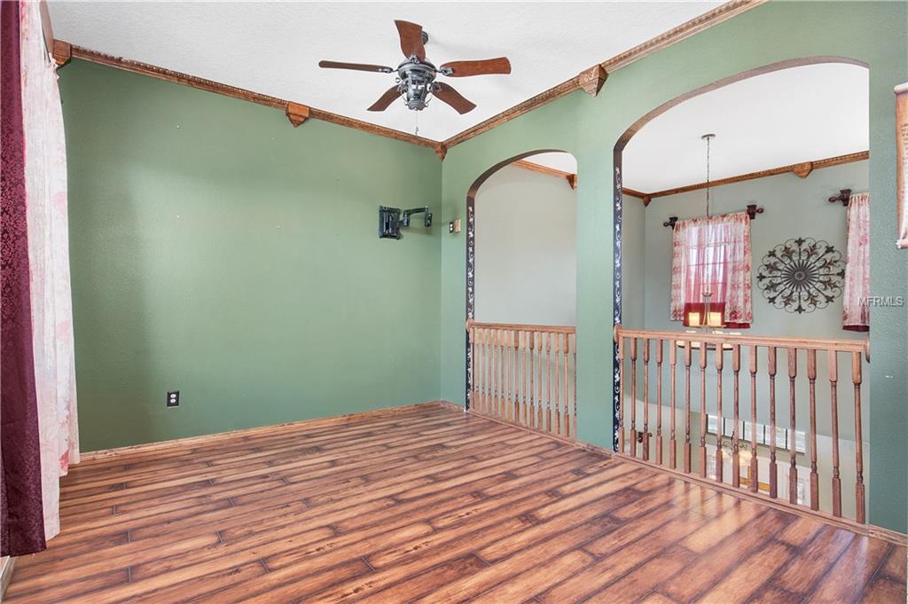 4385 KNOLLCREST COURT, SPRING HILL, Florida 34609, 4 Bedrooms Bedrooms, 7 Rooms Rooms,3 BathroomsBathrooms,Residential,For sale,KNOLLCREST,W7637136