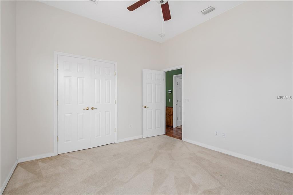 4385 KNOLLCREST COURT, SPRING HILL, Florida 34609, 4 Bedrooms Bedrooms, 7 Rooms Rooms,3 BathroomsBathrooms,Residential,For sale,KNOLLCREST,W7637136