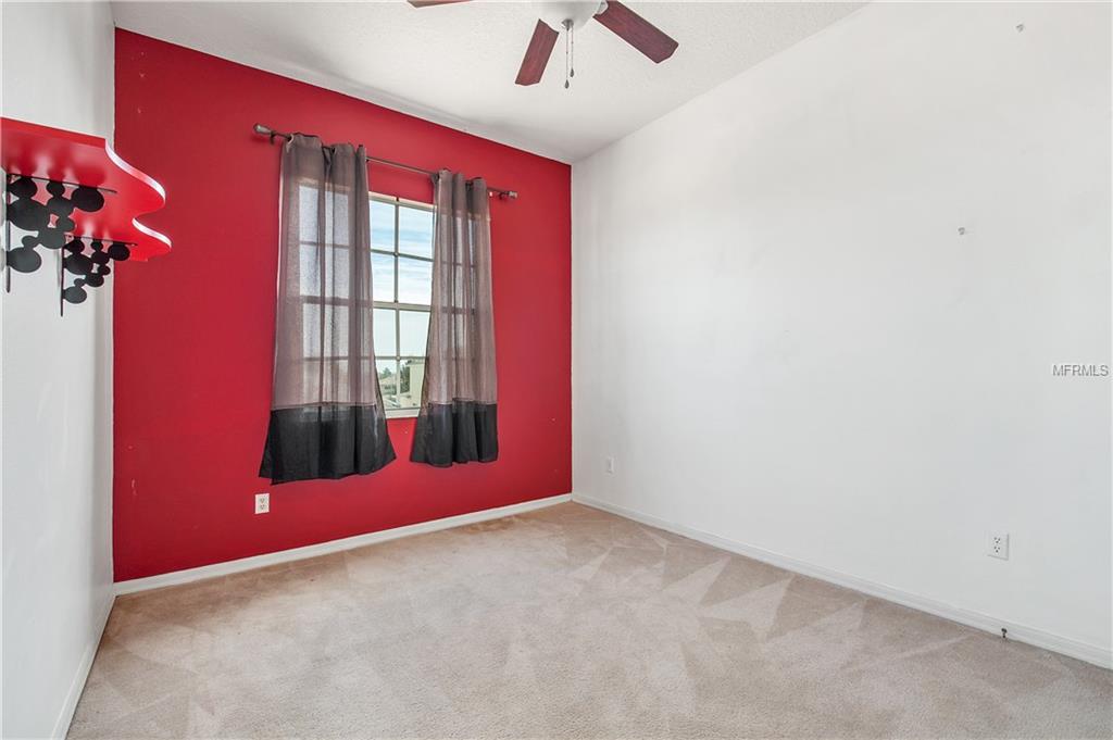 4385 KNOLLCREST COURT, SPRING HILL, Florida 34609, 4 Bedrooms Bedrooms, 7 Rooms Rooms,3 BathroomsBathrooms,Residential,For sale,KNOLLCREST,W7637136