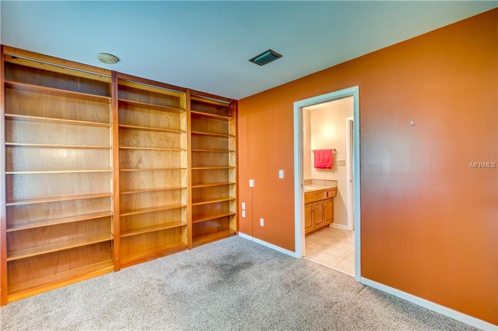 10908 JUNIPERUS PLACE, TAMPA, Florida 33618, 4 Bedrooms Bedrooms, 10 Rooms Rooms,2 BathroomsBathrooms,Residential,For sale,JUNIPERUS,T2925317