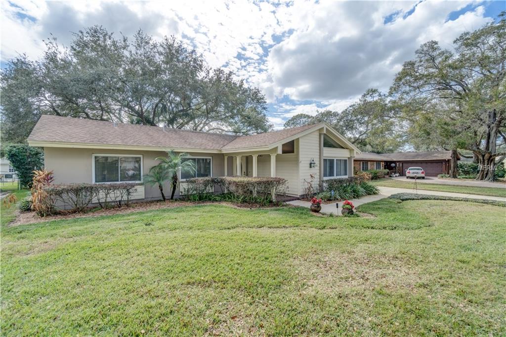 10908 JUNIPERUS PLACE, TAMPA, Florida 33618, 4 Bedrooms Bedrooms, 10 Rooms Rooms,2 BathroomsBathrooms,Residential,For sale,JUNIPERUS,T2925317