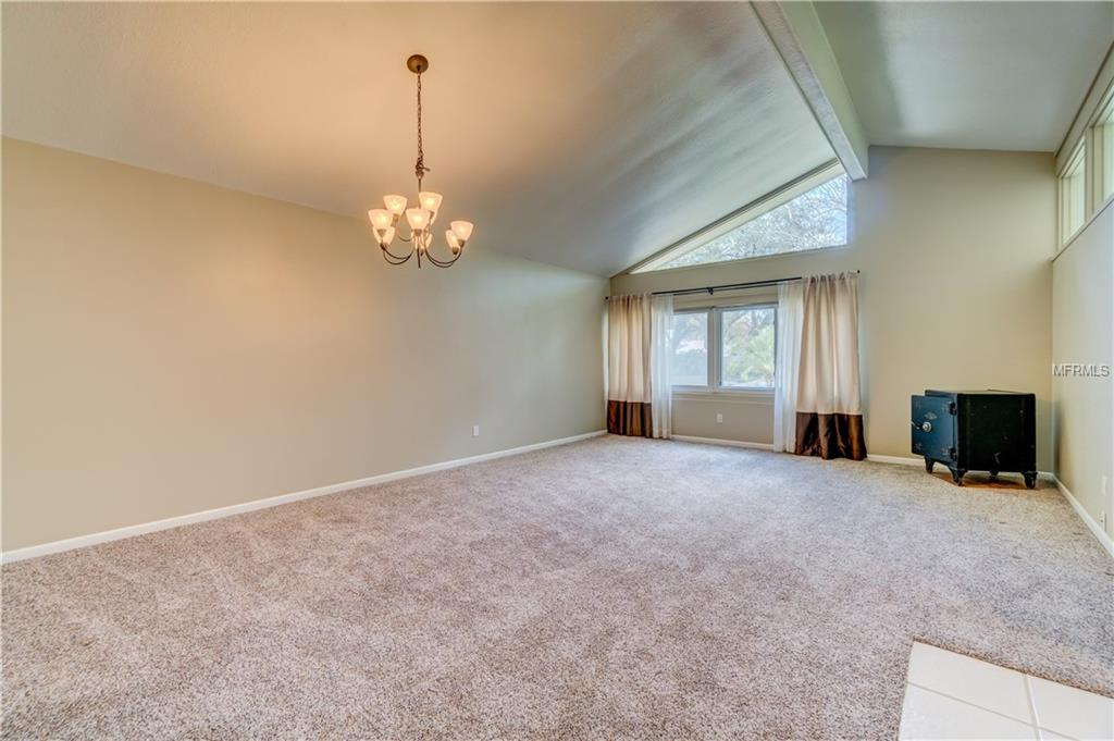 10908 JUNIPERUS PLACE, TAMPA, Florida 33618, 4 Bedrooms Bedrooms, 10 Rooms Rooms,2 BathroomsBathrooms,Residential,For sale,JUNIPERUS,T2925317