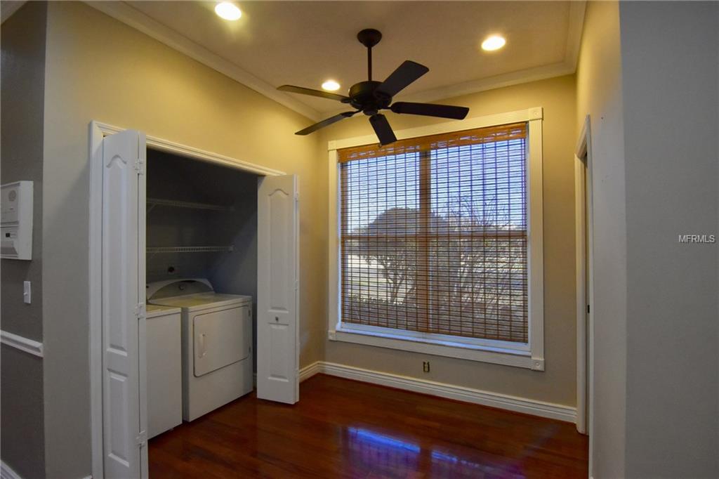 1050 STARKEY ROAD, LARGO, Florida 33771, 4 Bedrooms Bedrooms, 3 Rooms Rooms,3 BathroomsBathrooms,Residential,For sale,STARKEY,U7846323