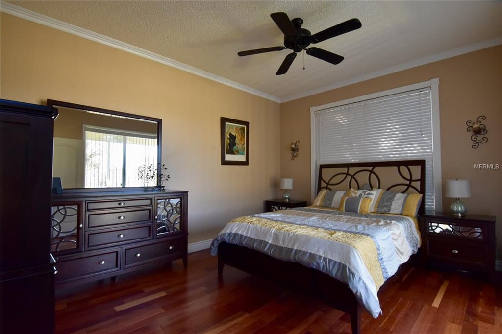 1050 STARKEY ROAD, LARGO, Florida 33771, 4 Bedrooms Bedrooms, 3 Rooms Rooms,3 BathroomsBathrooms,Residential,For sale,STARKEY,U7846323