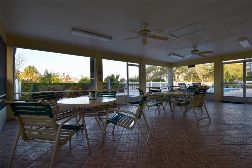 1050 STARKEY ROAD, LARGO, Florida 33771, 4 Bedrooms Bedrooms, 3 Rooms Rooms,3 BathroomsBathrooms,Residential,For sale,STARKEY,U7846323