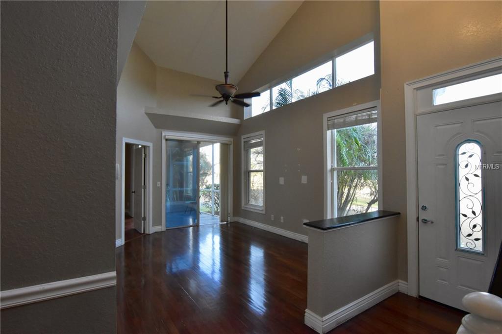 1050 STARKEY ROAD, LARGO, Florida 33771, 4 Bedrooms Bedrooms, 3 Rooms Rooms,3 BathroomsBathrooms,Residential,For sale,STARKEY,U7846323