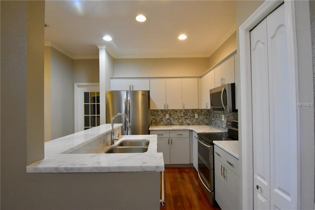 1050 STARKEY ROAD, LARGO, Florida 33771, 4 Bedrooms Bedrooms, 3 Rooms Rooms,3 BathroomsBathrooms,Residential,For sale,STARKEY,U7846323