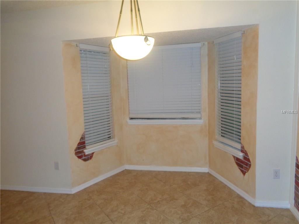 1002 CHESTERFIELD CIRCLE, WINTER SPRINGS, Florida 32708, 3 Bedrooms Bedrooms, 6 Rooms Rooms,2 BathroomsBathrooms,Residential,For sale,CHESTERFIELD,O5560344