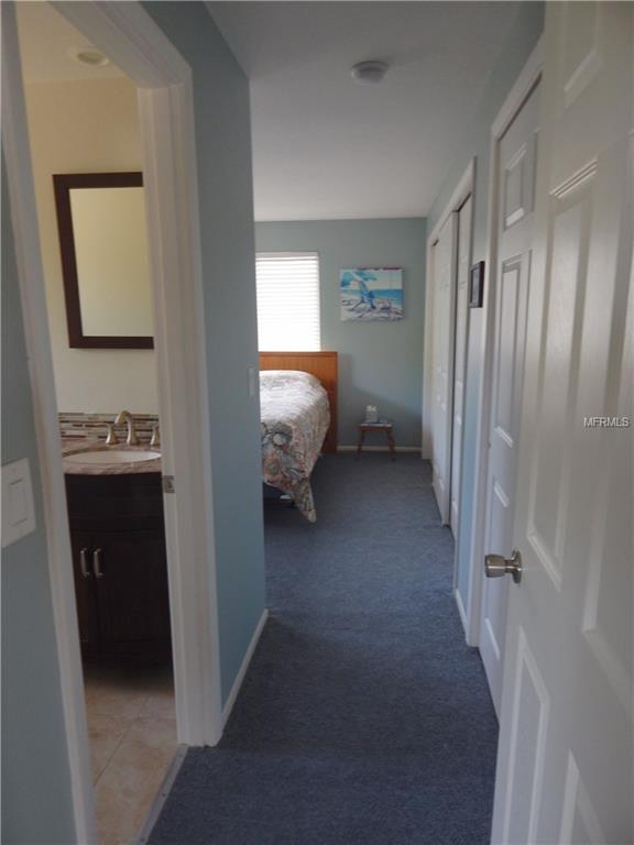 324 CENTER ROAD, VENICE, Florida 34285, 3 Bedrooms Bedrooms, 6 Rooms Rooms,3 BathroomsBathrooms,Residential,For sale,CENTER,A4209339