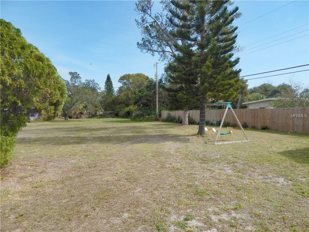 324 CENTER ROAD, VENICE, Florida 34285, 3 Bedrooms Bedrooms, 6 Rooms Rooms,3 BathroomsBathrooms,Residential,For sale,CENTER,A4209339