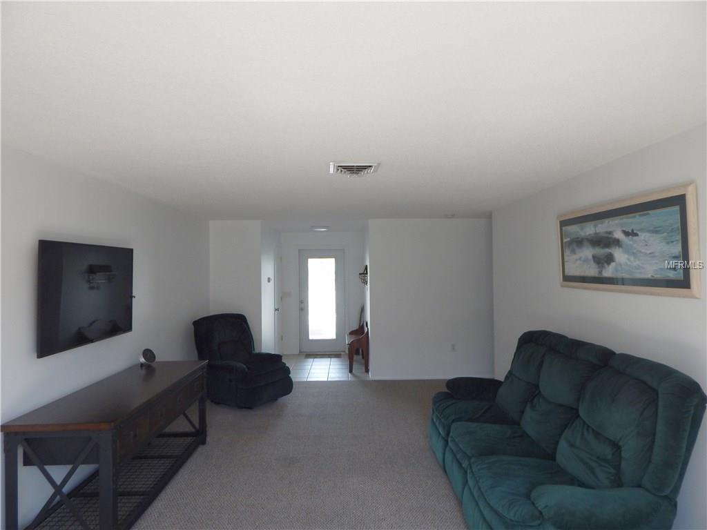 324 CENTER ROAD, VENICE, Florida 34285, 3 Bedrooms Bedrooms, 6 Rooms Rooms,3 BathroomsBathrooms,Residential,For sale,CENTER,A4209339