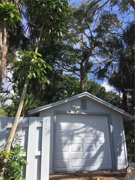 6541 AVENUE D, SARASOTA, Florida 34231, 2 Bedrooms Bedrooms, 3 Rooms Rooms,2 BathroomsBathrooms,Residential,For sale,AVENUE D,A4209559
