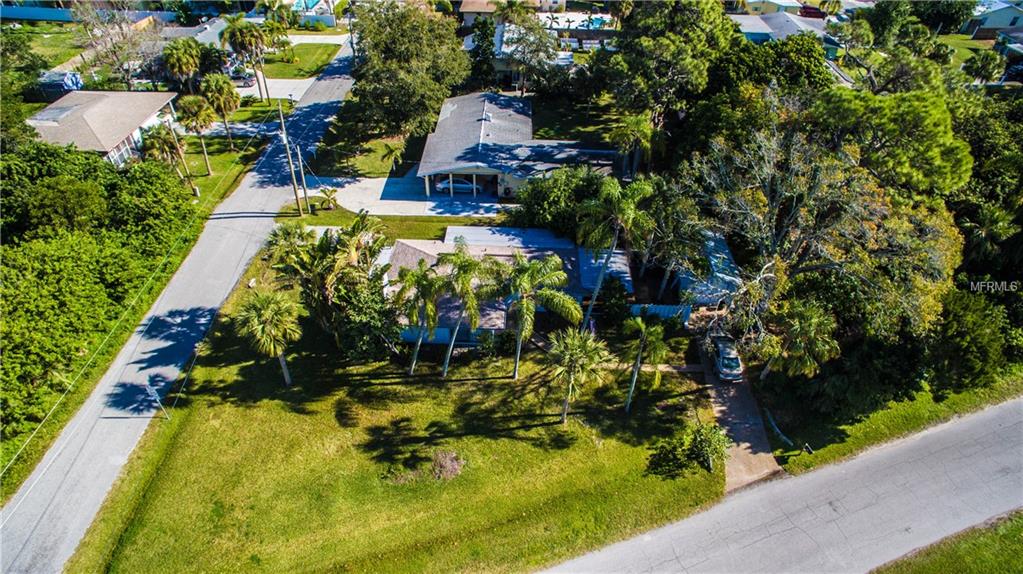 6541 AVENUE D, SARASOTA, Florida 34231, 2 Bedrooms Bedrooms, 3 Rooms Rooms,2 BathroomsBathrooms,Residential,For sale,AVENUE D,A4209559